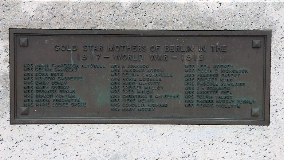  Berlin NH World War I Memorial
