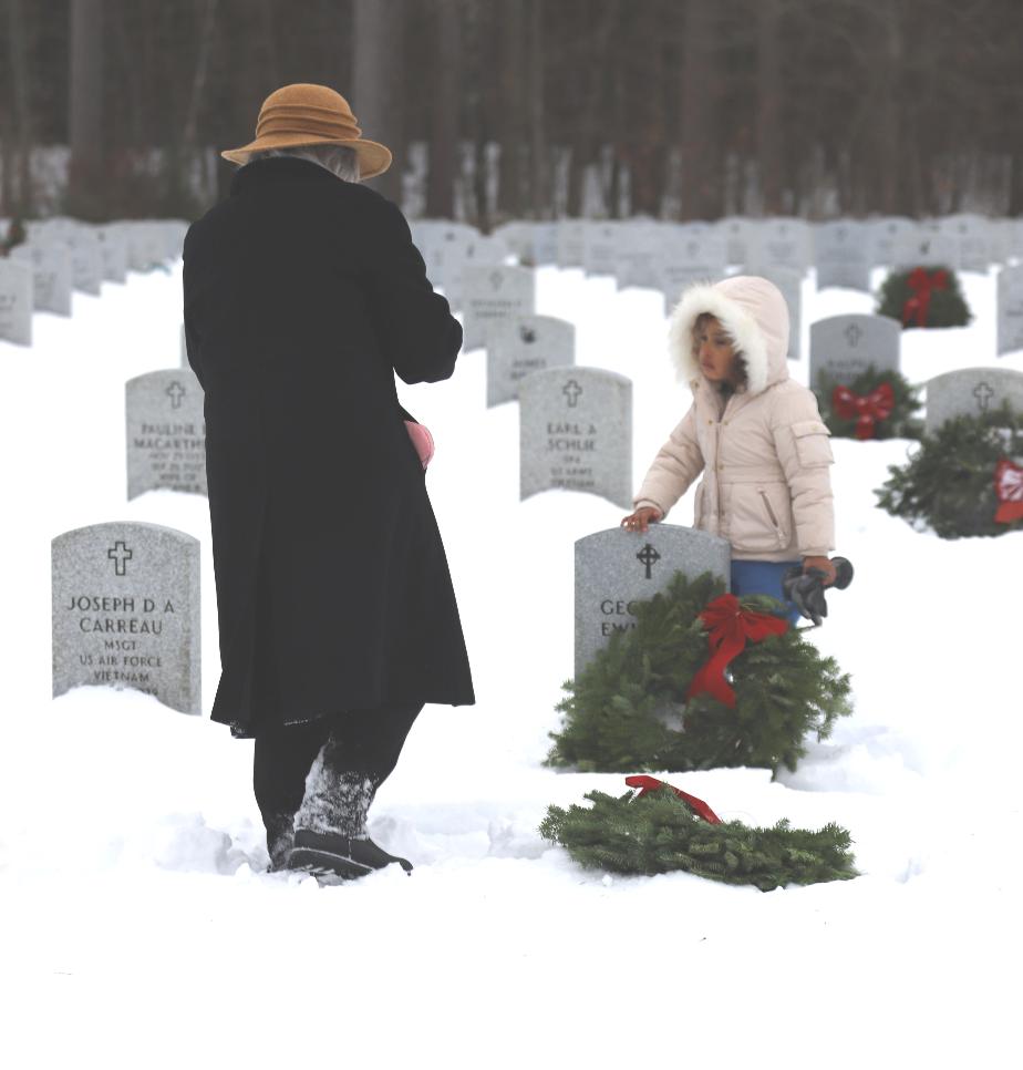 Wreaths for Boscawen 2025 New Hampshire State Veterans Cemetery